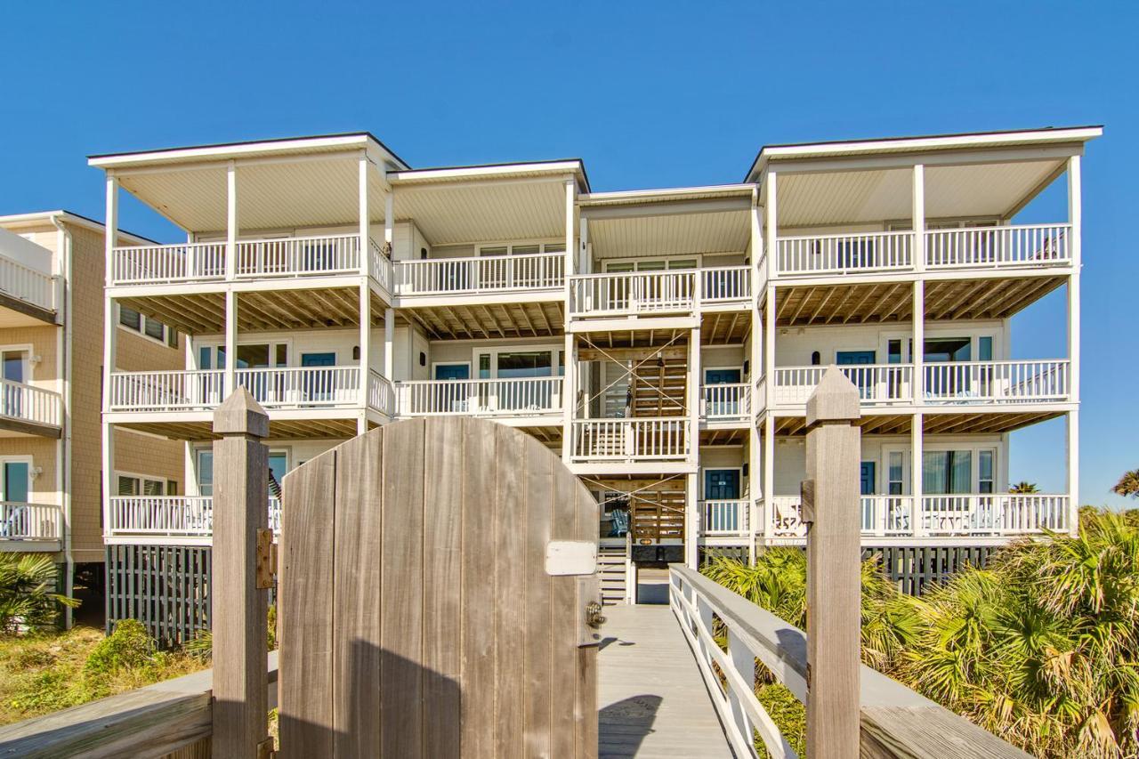 Folly Beach Suites Exterior photo